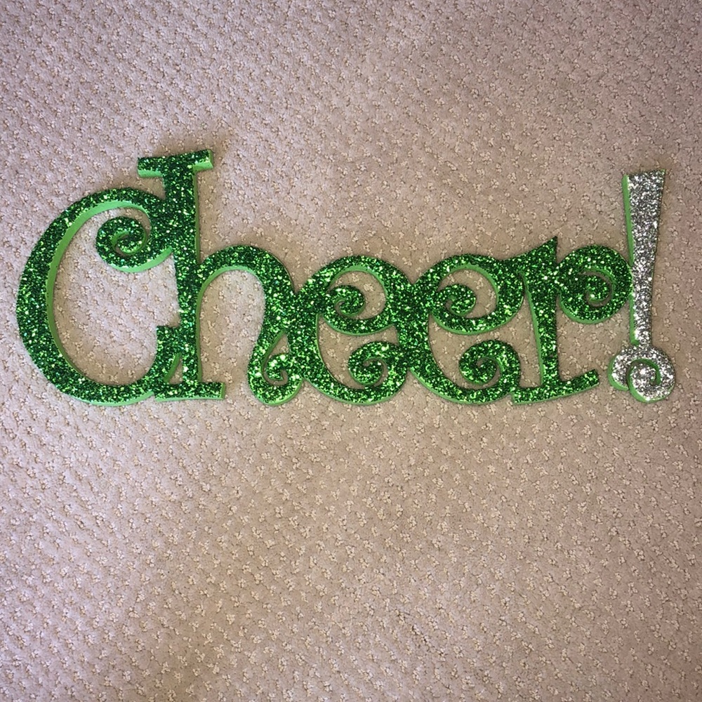 Green sparkly cheer sign!!! - Picture 1 of 2